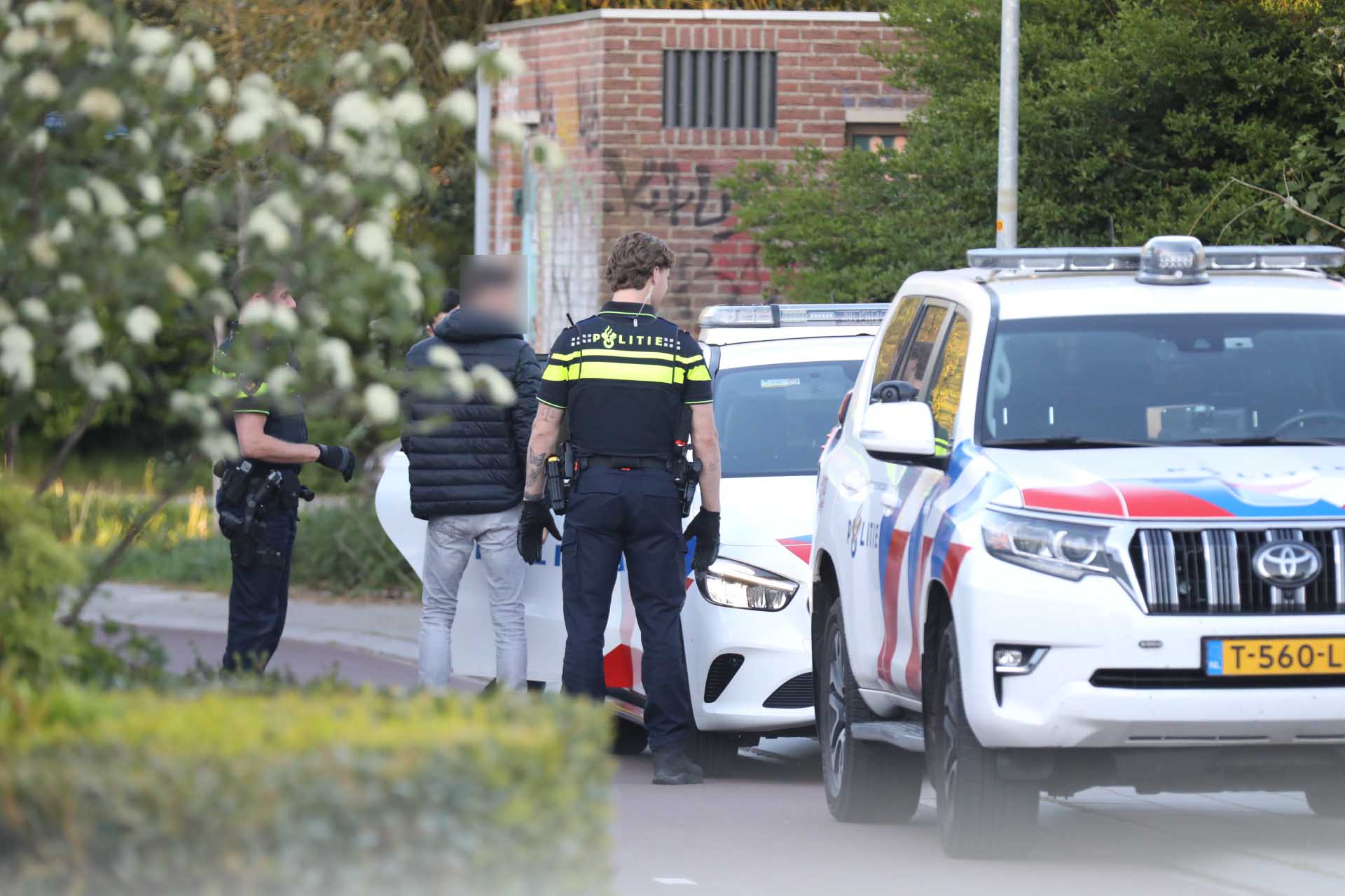 Bewoner aangehouden na vernielen toegangsdeur wooncomplex