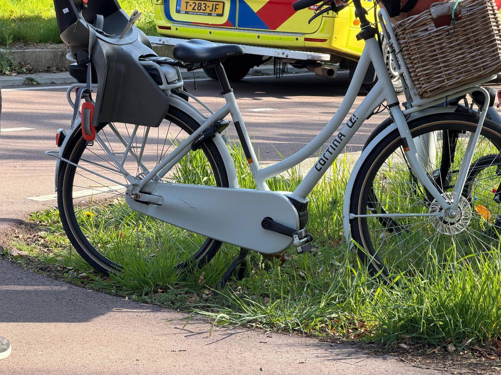 Moeder met kind gewond bij ongeval met scooter