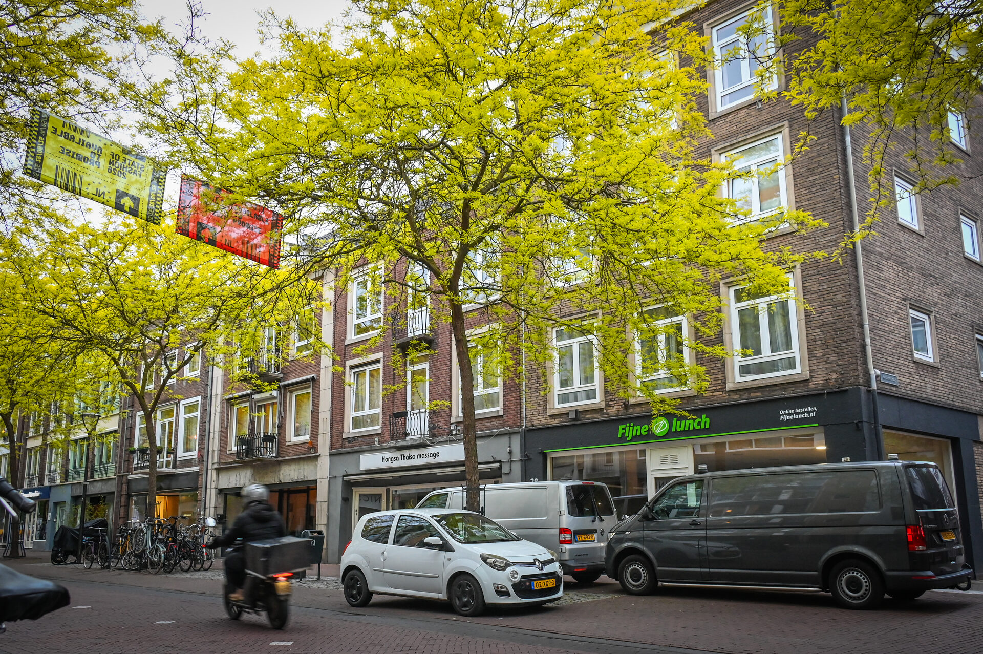 Overleden persoon aangetroffen in massagesalon