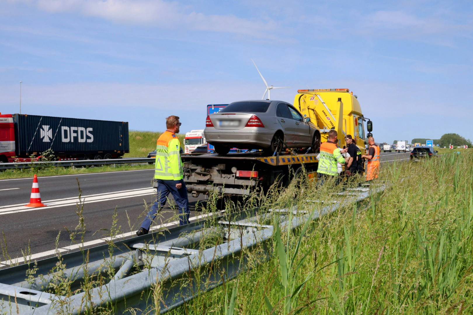 Twee auto’s zwaar beschadigd bij kop-staartbotsing