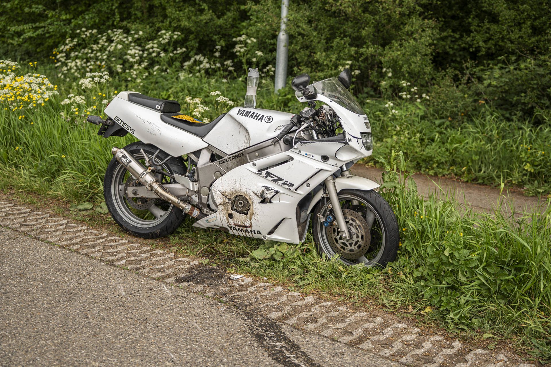 Motorrijder gewond na eenzijdig motorongeval
