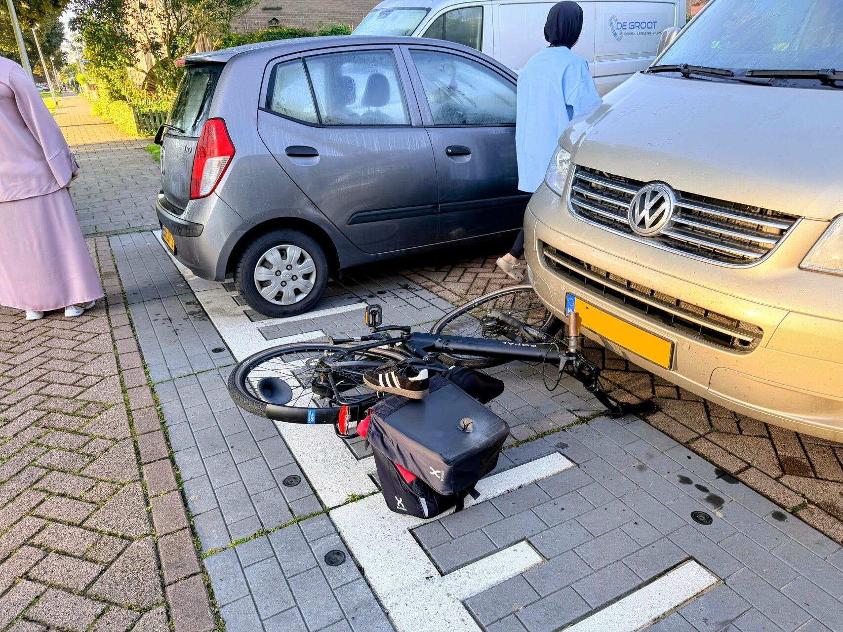 Fietsster gewond na aanrijding met auto in Culemborg