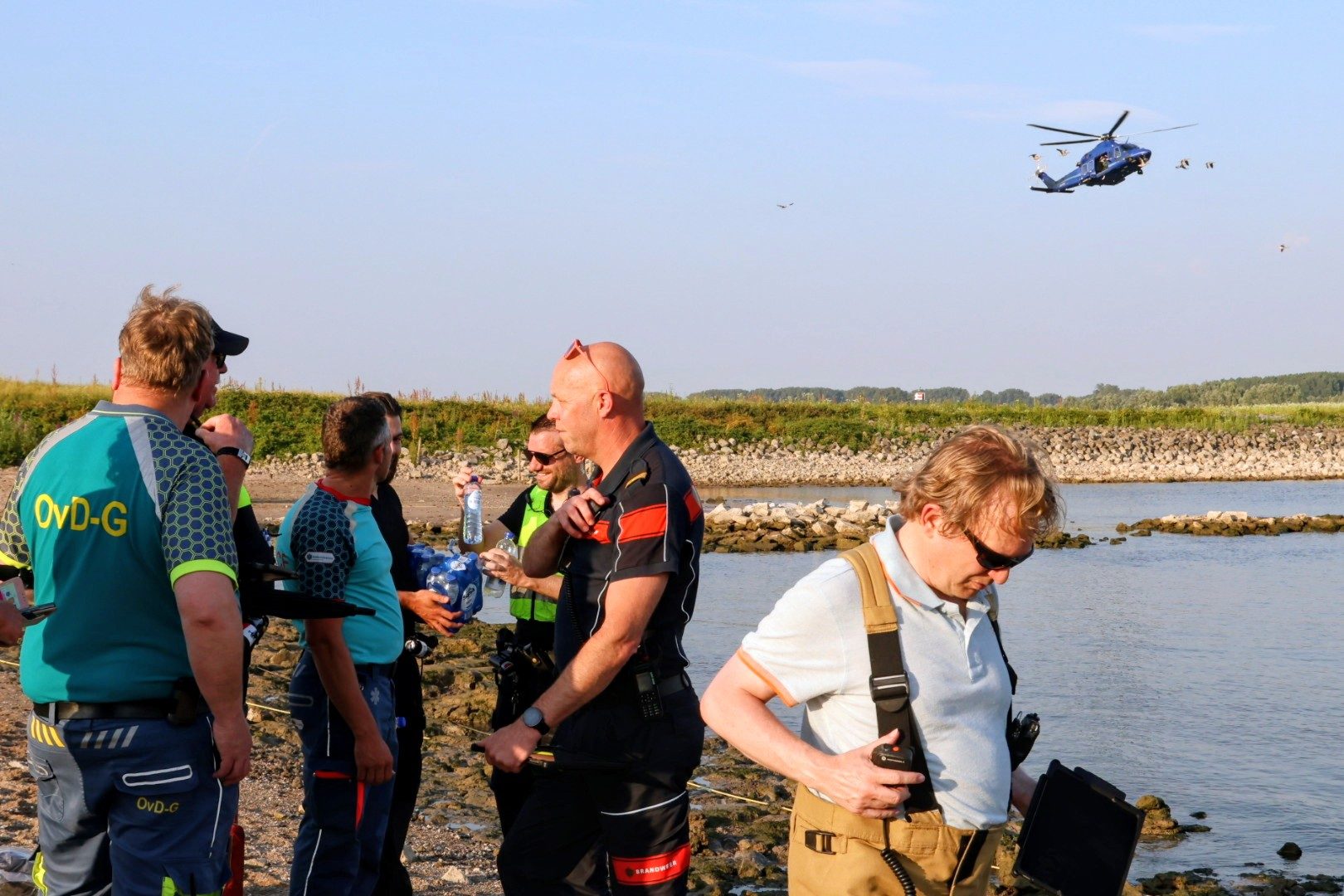 Grote zoekactie naar vermiste persoon in water