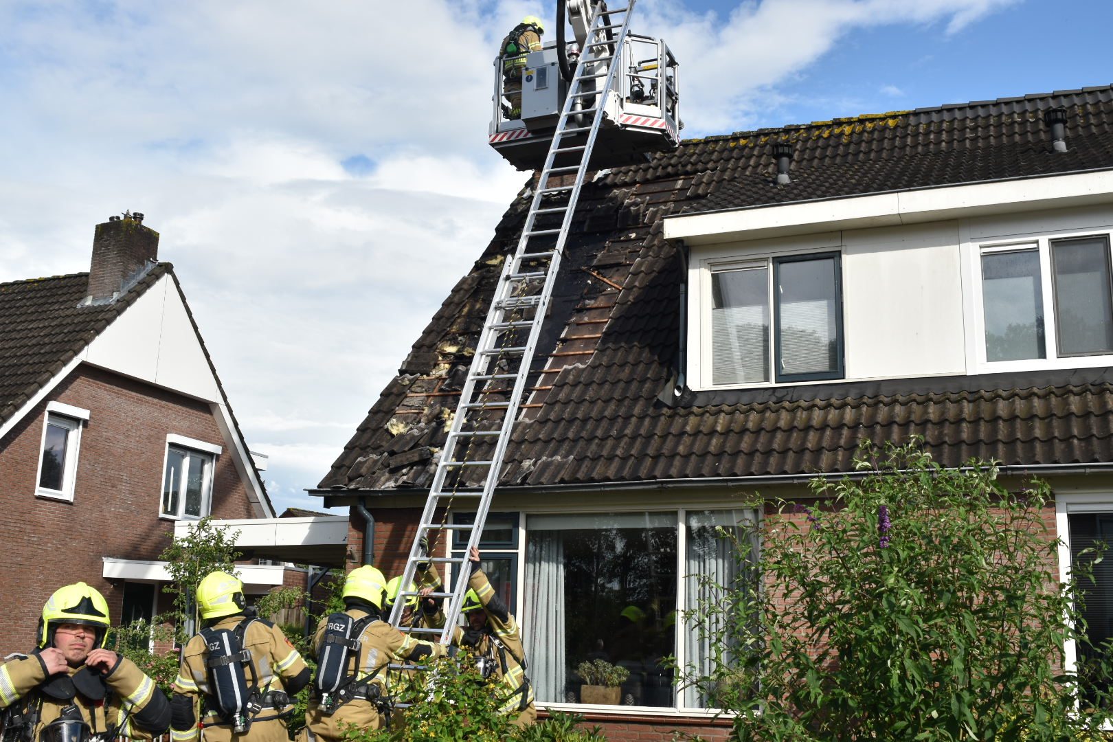 Blikseminslag veroorzaakt brand woning