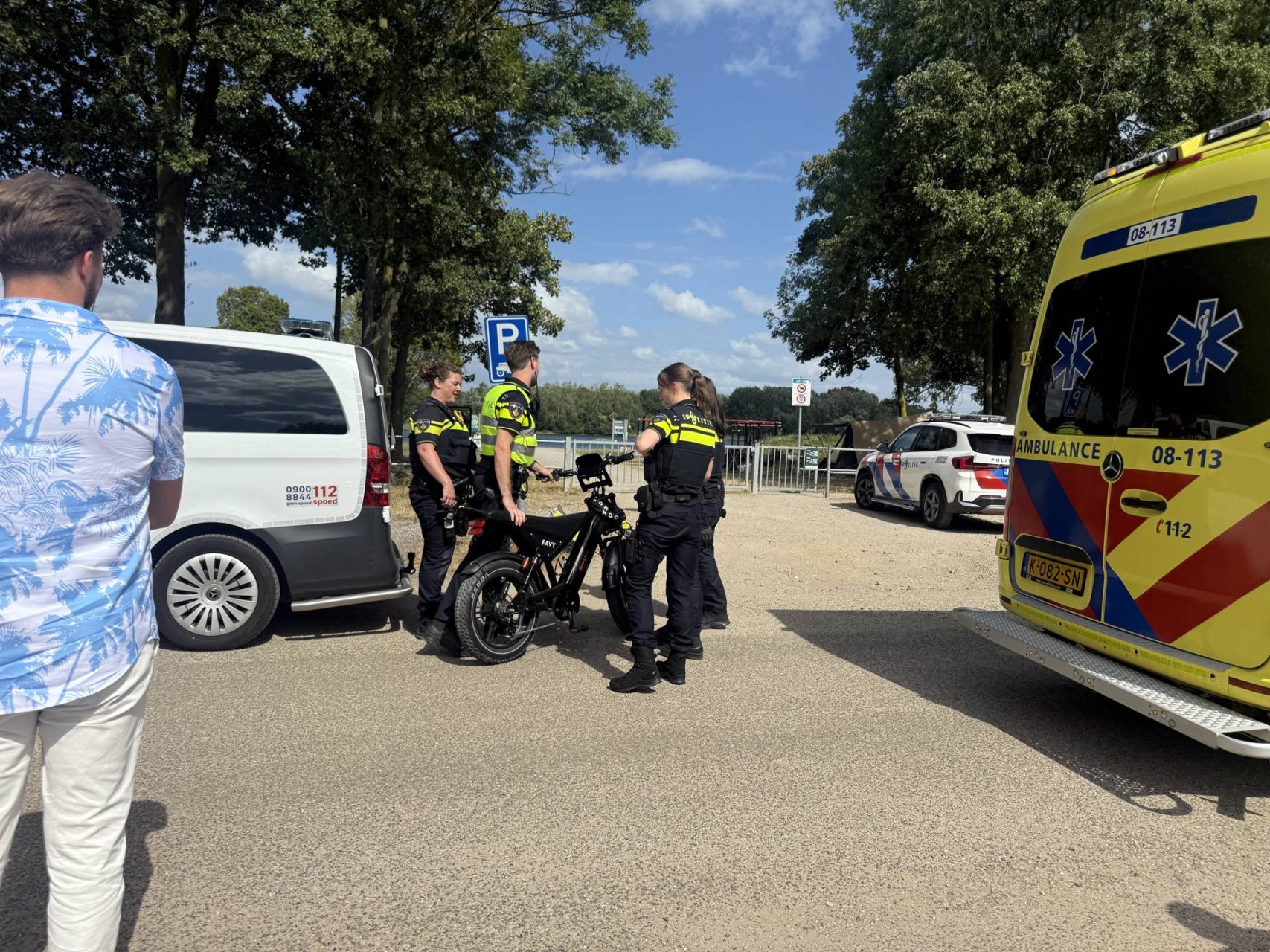Minderjarige rijdt 4-jarig kind aan op fatbike, kind naar ziekenhuis