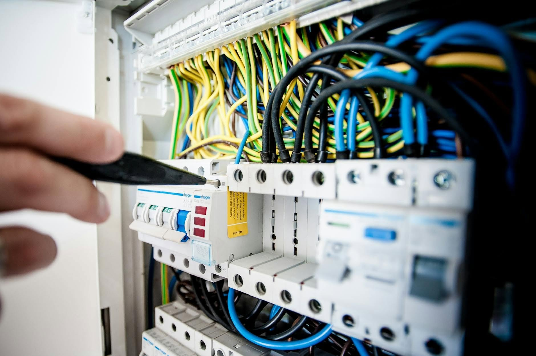 Duizenden aansluitingen getroffen door stroomstoring