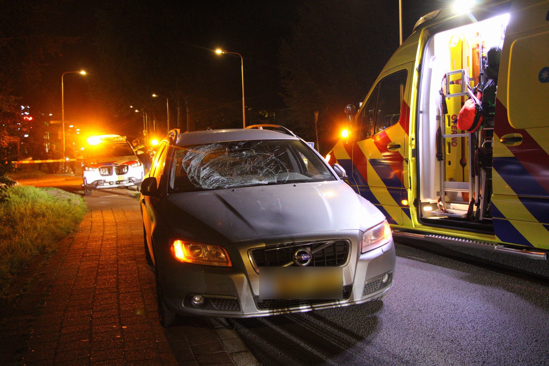 Ernstige aanrijding met voetganger, traumahelikopter ingezet