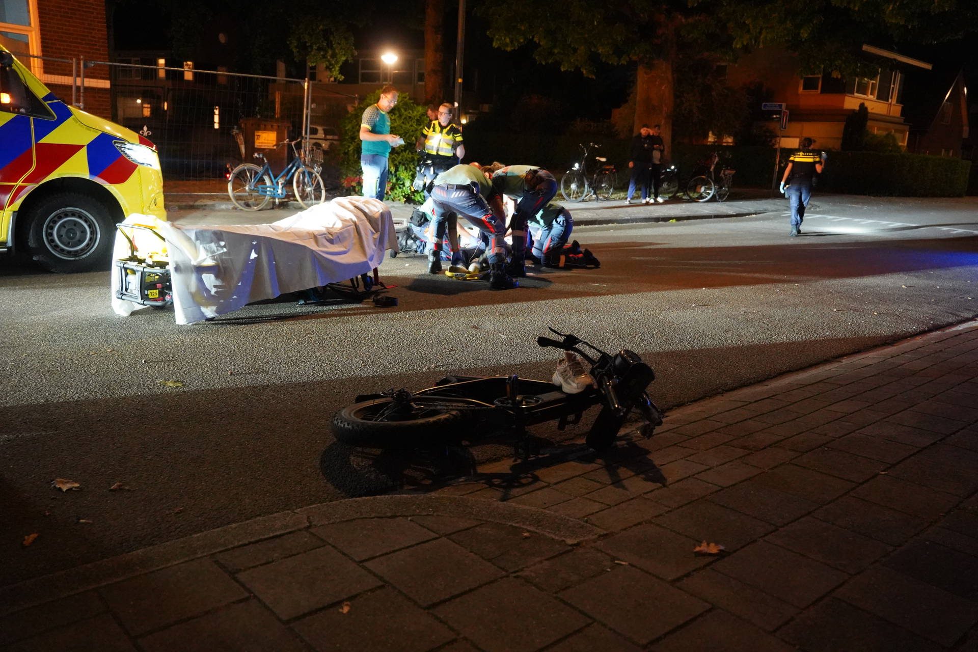 Fatbiker ernstig gewond, traumahelikopter ingezet