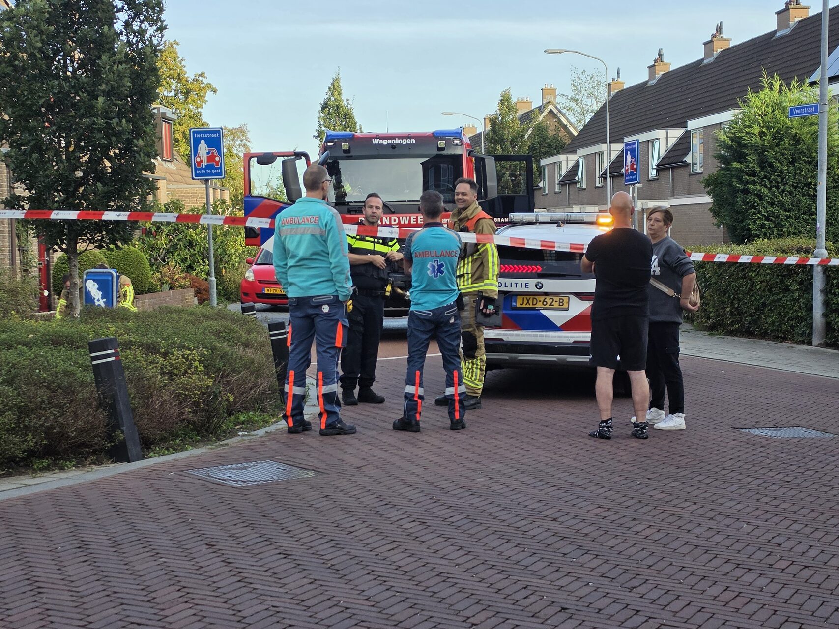 Gaslek na opendraaien gaskraan, vrouw met ambulance meegenomen