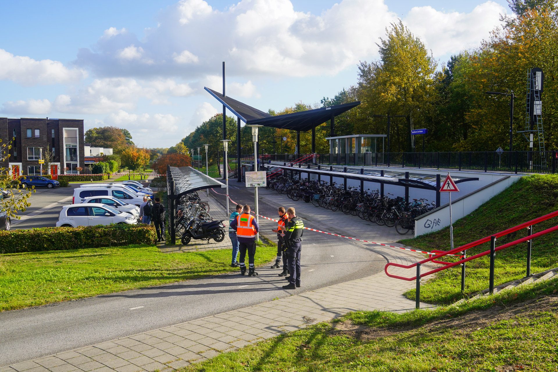 Station afgezet na vondst verdachte tas